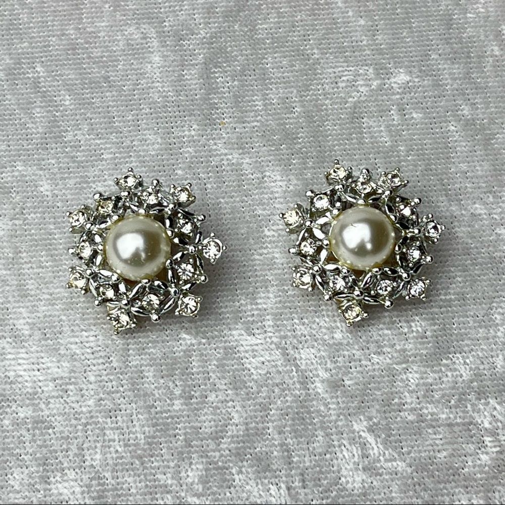 Sarah Coventry Vintage Ultima Faux Pearl and Rhinestone Earrings Clip In 1960s